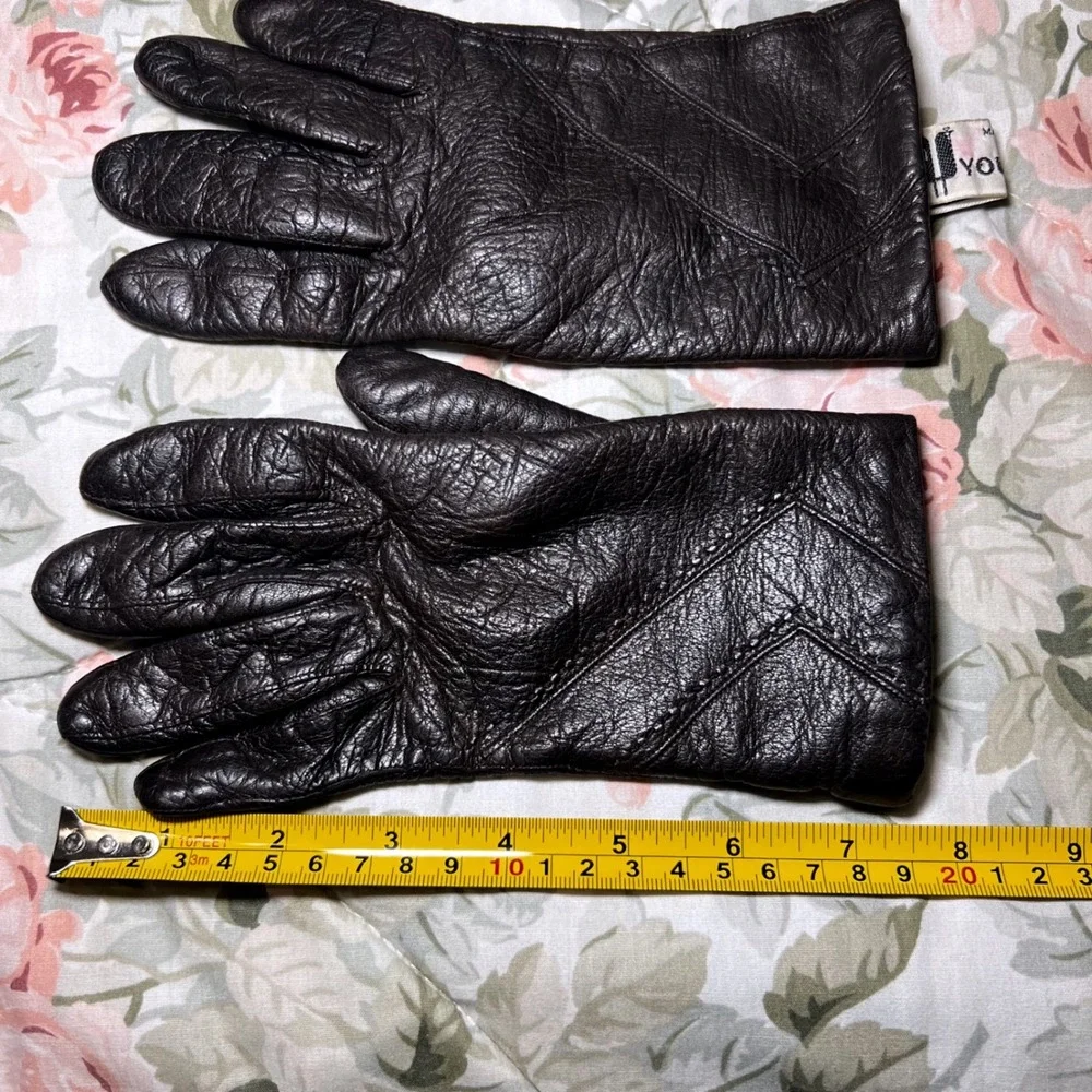 Vintage Younkers Soft Leather Gloves Made in Italy Size 6.5/SM Acrylic Lined